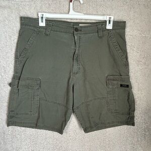 Wrangler Cargo Shorts Mens 38x10 olive green  Cargo  Outdoor Gorpcore